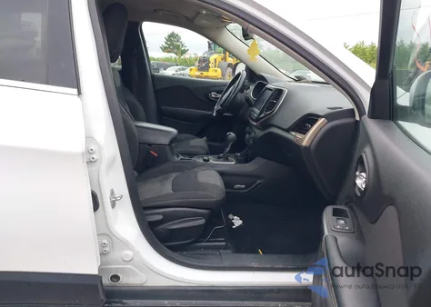 2014 Jeep Cherokee Latitude z USA, uszkodzony, nr VIN 1C4PJMCS8EW125834